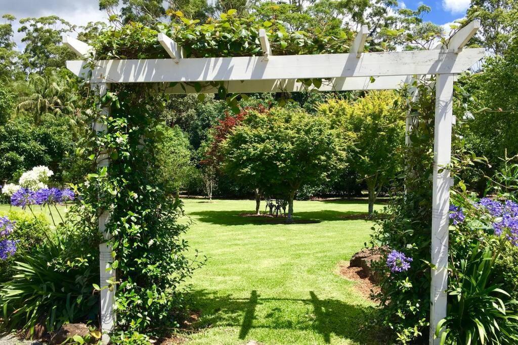 Bundara - Idyllic Getaway In The Mountains Apartment Mount Tamborine Exterior photo